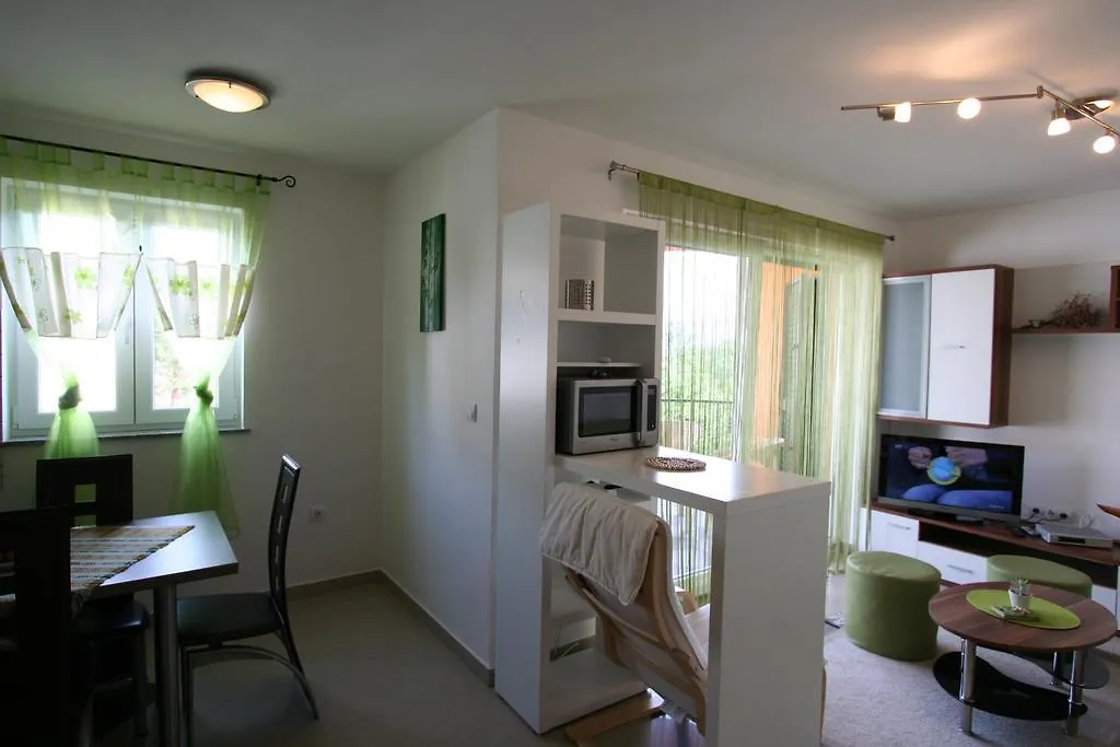 Apartment Mijos Soline  Croatia