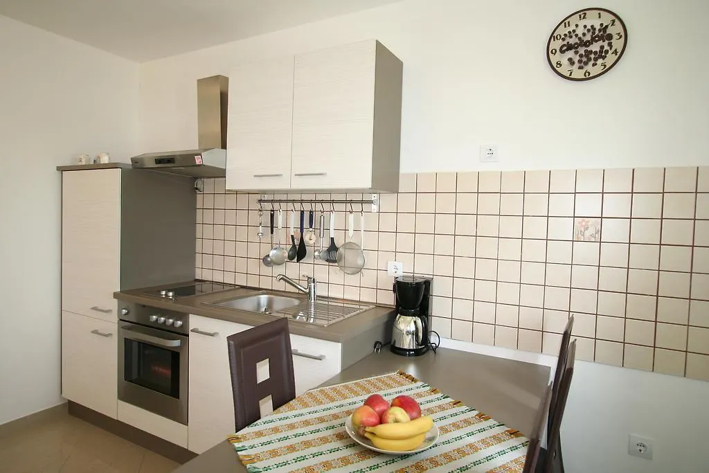 Apartment Mijos Soline  0*, Soline (Krk)