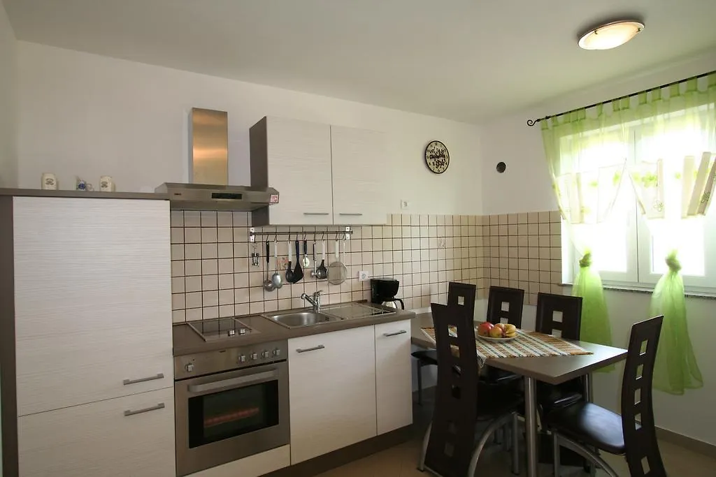 Apartment Mijos Soline  Soline (Krk)