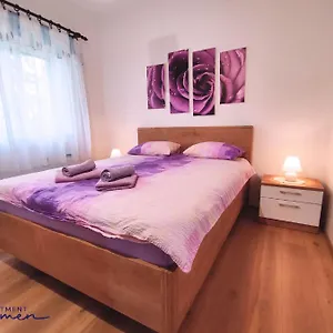  Apartment Carmen